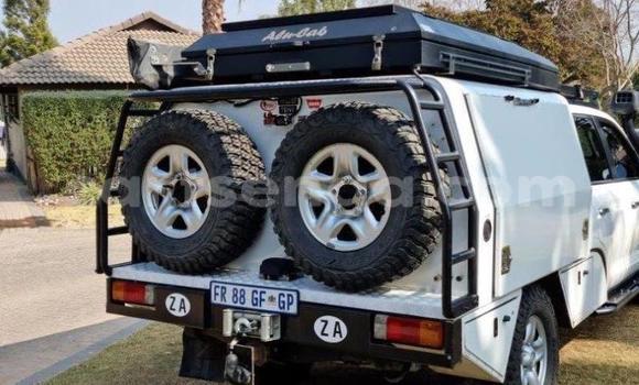 Acheter Occasion Voiture Toyota Land Cruiser Blanc à Mbabane, Manzini Acheter Occasion Voiture Toyota Land Cruiser Blanc à Mbabane, Manzini