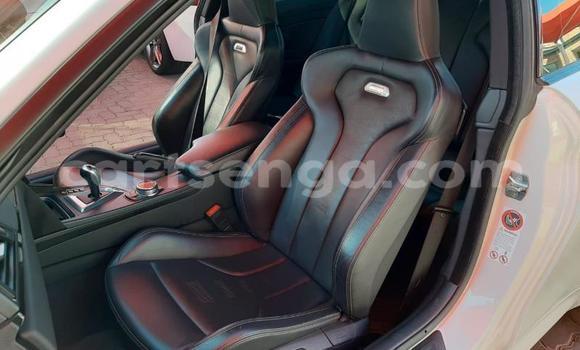 Nunua Ilio tumika BMW M4 White Gari ndani ya Big Bend nchini Wilaya ya Lubombo Nunua Ilio tumika BMW M4 White Gari ndani ya Big Bend nchini Wilaya ya Lubombo
