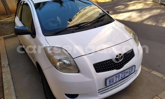 Acheter Occasion Voiture Toyota Yaris Blanc à Ezulwini, Hhohho Acheter Occasion Voiture Toyota Yaris Blanc à Ezulwini, Hhohho