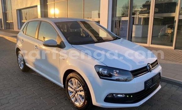 Acheter Occasion Voiture Volkswagen Polo Blanc à Ezulwini, Hhohho Acheter Occasion Voiture Volkswagen Polo Blanc à Ezulwini, Hhohho