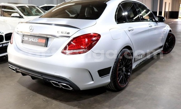 Buy Used Mercedes-Benz C-Classe Silver Car in Mbabane in Manzini Buy Used Mercedes-Benz C-Classe Silver Car in Mbabane in Manzini