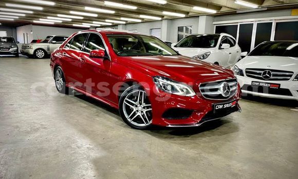 Buy Used Mercedes-Benz E-Classe Red Car in Mbabane in Manzini
