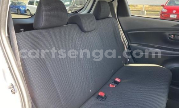 Nunua Ilio tumika Toyota Vitz Silver Gari ndani ya Mbabane nchini Manzini Nunua Ilio tumika Toyota Vitz Silver Gari ndani ya Mbabane nchini Manzini