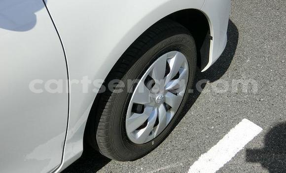 Buy Used Toyota Vitz White Car in Mbabane in Manzini Buy Used Toyota Vitz White Car in Mbabane in Manzini