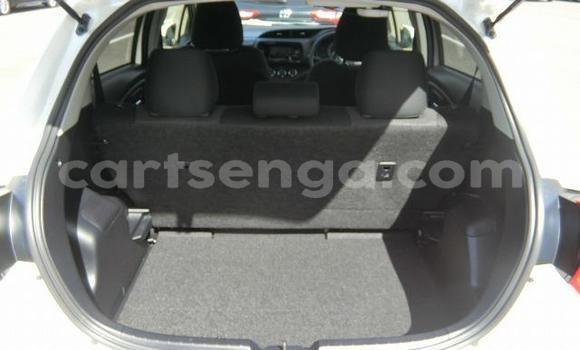 Buy Used Toyota Vitz White Car in Mbabane in Manzini Buy Used Toyota Vitz White Car in Mbabane in Manzini