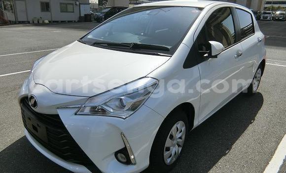 Buy Used Toyota Vitz White Car in Mbabane in Manzini Buy Used Toyota Vitz White Car in Mbabane in Manzini