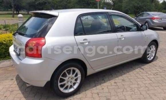 Nunua Ilio tumika Toyota RAV4 Silver Gari ndani ya Ezulwini nchini Hhohho Nunua Ilio tumika Toyota RAV4 Silver Gari ndani ya Ezulwini nchini Hhohho