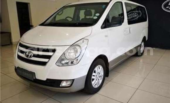 Buy Used Hyundai H1 White Car in Manzini in Manzini Buy Used Hyundai H1 White Car in Manzini in Manzini