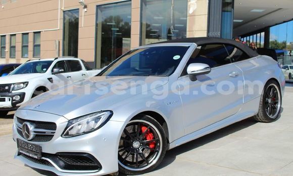 Acheter Occasion Voiture Mercedes‒Benz C–Class Gris à Mbabane, Manzini Acheter Occasion Voiture Mercedes‒Benz C–Class Gris à Mbabane, Manzini