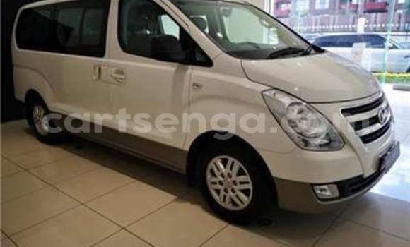 Buy Used Hyundai H1 White Car in Manzini in Manzini Buy Used Hyundai H1 White Car in Manzini in Manzini