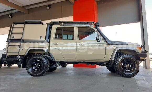 Nunua Ilio tumika Land Rover Range Rover Other Gari ndani ya Ezulwini nchini Hhohho Nunua Ilio tumika Land Rover Range Rover Other Gari ndani ya Ezulwini nchini Hhohho