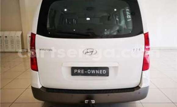 Buy Used Hyundai H1 White Car in Manzini in Manzini Buy Used Hyundai H1 White Car in Manzini in Manzini