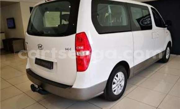 Buy Used Hyundai H1 White Car in Manzini in Manzini Buy Used Hyundai H1 White Car in Manzini in Manzini