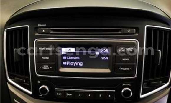 Buy Used Hyundai H1 White Car in Manzini in Manzini Buy Used Hyundai H1 White Car in Manzini in Manzini