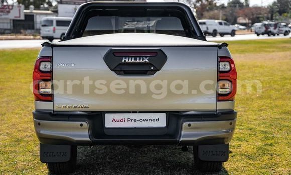 Buy Used Toyota Hilux Silver Car in Mbabane in Manzini Buy Used Toyota Hilux Silver Car in Mbabane in Manzini