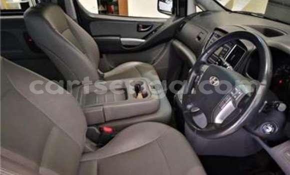 Buy Used Hyundai H1 White Car in Manzini in Manzini Buy Used Hyundai H1 White Car in Manzini in Manzini