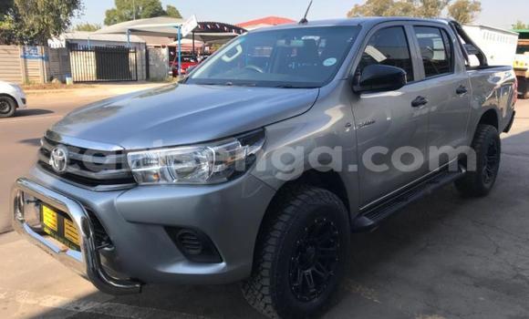 Buy Used Toyota Hilux Silver Car in Ezulwini in Hhohho Buy Used Toyota Hilux Silver Car in Ezulwini in Hhohho