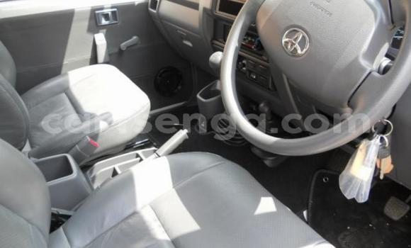 Buy Used Toyota Land Cruiser White Car in Mbabane in Manzini Buy Used Toyota Land Cruiser White Car in Mbabane in Manzini