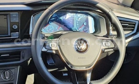 Nunua Ilio tumika Volkswagen Polo Black Gari ndani ya Ezulwini nchini Hhohho Nunua Ilio tumika Volkswagen Polo Black Gari ndani ya Ezulwini nchini Hhohho