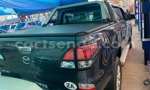 Acheter Occasion Voiture Mazda BT-50 Beige à Ezulwini, Hhohho Acheter Occasion Voiture Mazda BT-50 Beige à Ezulwini, Hhohho