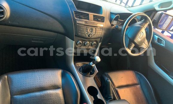 Acheter Occasion Voiture Mazda BT-50 Beige à Ezulwini, Hhohho Acheter Occasion Voiture Mazda BT-50 Beige à Ezulwini, Hhohho