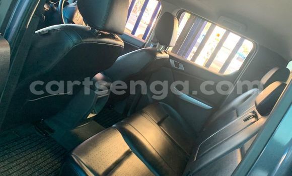 Acheter Occasion Voiture Mazda BT-50 Beige à Ezulwini, Hhohho Acheter Occasion Voiture Mazda BT-50 Beige à Ezulwini, Hhohho