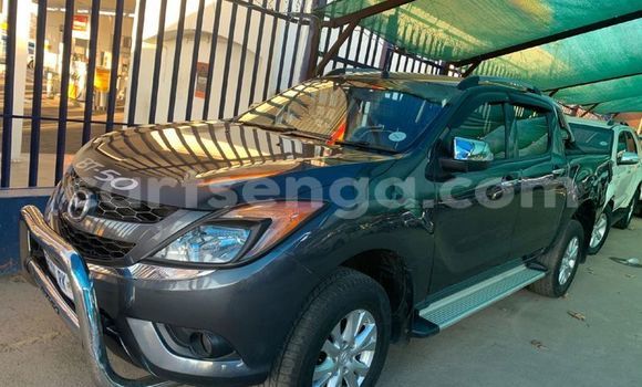 Acheter Occasion Voiture Mazda BT-50 Beige à Ezulwini, Hhohho Acheter Occasion Voiture Mazda BT-50 Beige à Ezulwini, Hhohho