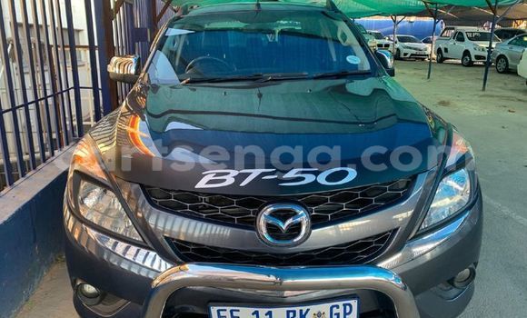Acheter Occasion Voiture Mazda BT-50 Beige à Ezulwini, Hhohho Acheter Occasion Voiture Mazda BT-50 Beige à Ezulwini, Hhohho