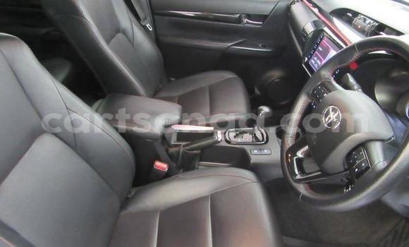 Buy Used Toyota Hilux White Car in Mbabane in Manzini Buy Used Toyota Hilux White Car in Mbabane in Manzini