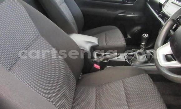 Buy Used Toyota Hilux White Car in Mbabane in Manzini Buy Used Toyota Hilux White Car in Mbabane in Manzini