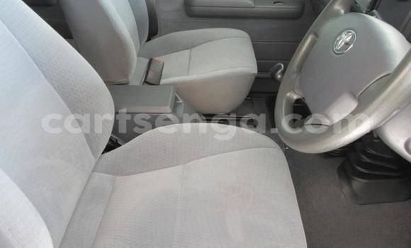 Buy Used Toyota Land Cruiser White Car in Mbabane in Manzini Buy Used Toyota Land Cruiser White Car in Mbabane in Manzini