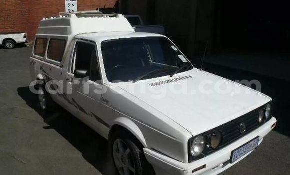 Buy Used Volkswagen Caddy White Car in Mbabane in Manzini Buy Used Volkswagen Caddy White Car in Mbabane in Manzini