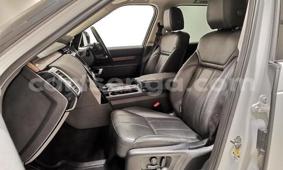 Buy Used Land Rover Discovery Silver Car in Ezulwini in Hhohho Buy Used Land Rover Discovery Silver Car in Ezulwini in Hhohho