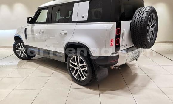 Buy Used Land Rover Defender White Car in Mbabane in Manzini Buy Used Land Rover Defender White Car in Mbabane in Manzini