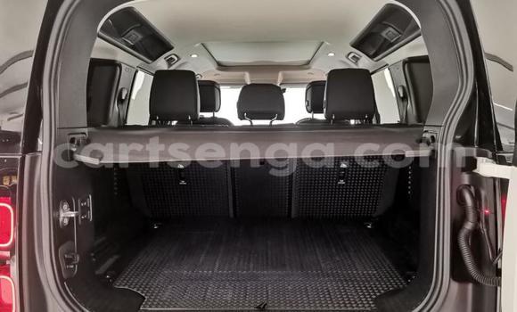 Buy Used Land Rover Defender White Car in Mbabane in Manzini Buy Used Land Rover Defender White Car in Mbabane in Manzini