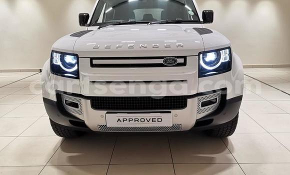 Buy Used Land Rover Defender White Car in Mbabane in Manzini Buy Used Land Rover Defender White Car in Mbabane in Manzini