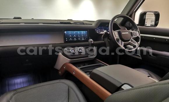 Buy Used Land Rover Defender White Car in Mbabane in Manzini Buy Used Land Rover Defender White Car in Mbabane in Manzini