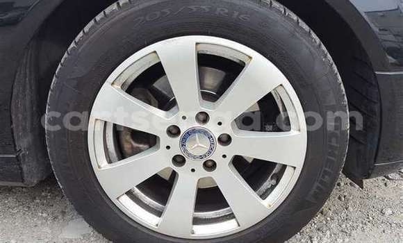 Acheter Occasion Voiture Mercedes‒Benz C–Class Noir à Bhunya, Manzini Acheter Occasion Voiture Mercedes‒Benz C–Class Noir à Bhunya, Manzini