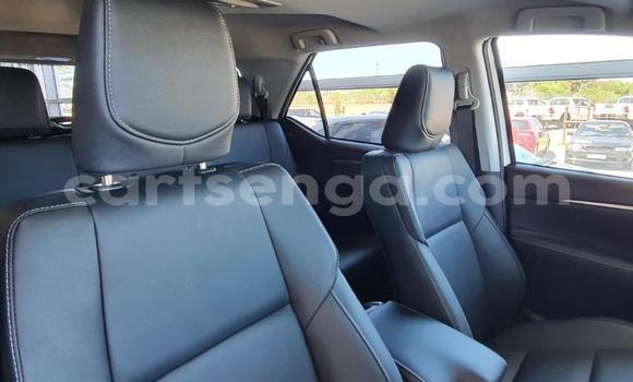 Buy Used Toyota Fortuner White Car in Matsapha in Manzini Buy Used Toyota Fortuner White Car in Matsapha in Manzini