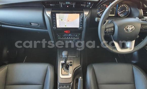 Buy Used Toyota Fortuner White Car in Matsapha in Manzini Buy Used Toyota Fortuner White Car in Matsapha in Manzini