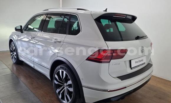 Nunua Ilio tumika Volkswagen Tiguan White Gari ndani ya Manzini nchini Manzini Nunua Ilio tumika Volkswagen Tiguan White Gari ndani ya Manzini nchini Manzini