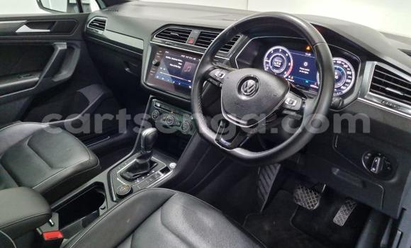 Nunua Ilio tumika Volkswagen Tiguan White Gari ndani ya Manzini nchini Manzini Nunua Ilio tumika Volkswagen Tiguan White Gari ndani ya Manzini nchini Manzini