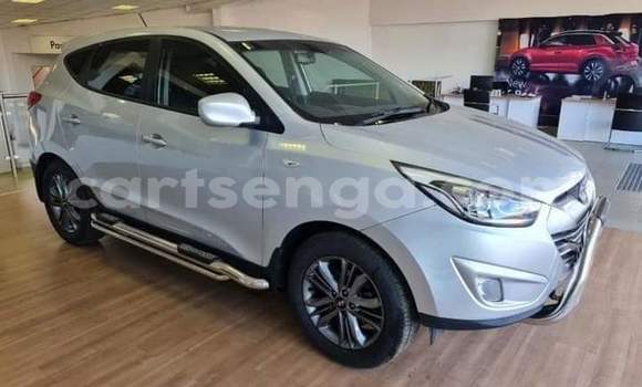 Nunua Ilio tumika Hyundai ix35 Silver Gari ndani ya Ezulwini nchini Hhohho Nunua Ilio tumika Hyundai ix35 Silver Gari ndani ya Ezulwini nchini Hhohho