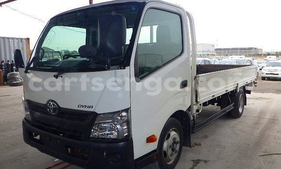 Buy Used Toyota Dyna White Truck in Big Bend in Lubombo District Buy Used Toyota Dyna White Truck in Big Bend in Lubombo District
