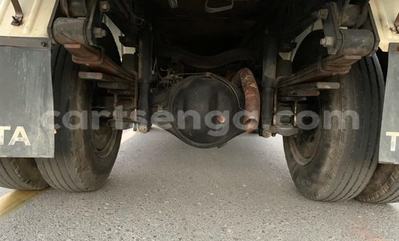 Acheter Occasion Utilitaire Toyota Dyna Blanc à Big Bend, Lubombo District Acheter Occasion Utilitaire Toyota Dyna Blanc à Big Bend, Lubombo District