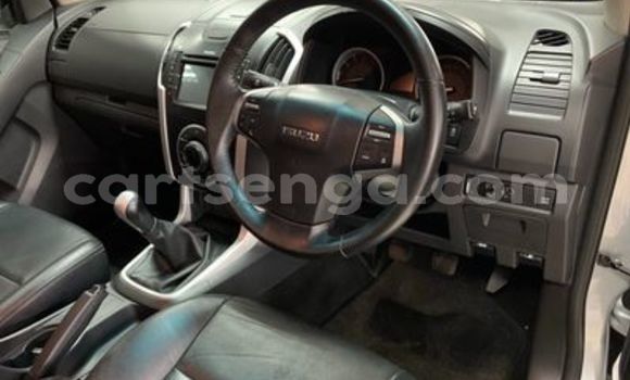 Acheter Occasion Voiture Isuzu KB Gris à Big Bend, Lubombo District Acheter Occasion Voiture Isuzu KB Gris à Big Bend, Lubombo District