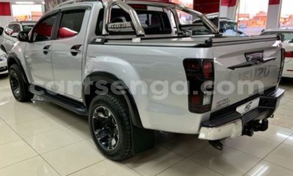 Acheter Occasion Voiture Isuzu KB Gris à Big Bend, Lubombo District Acheter Occasion Voiture Isuzu KB Gris à Big Bend, Lubombo District