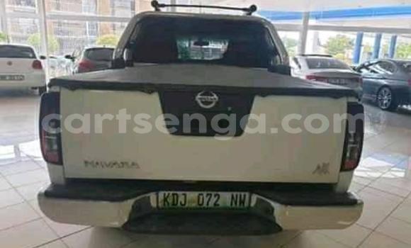 Buy Used Nissan Navara White Car in Mbabane in Manzini Buy Used Nissan Navara White Car in Mbabane in Manzini