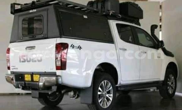 Buy Used Isuzu D-max Cab4 White Car in Mbabane in Manzini Buy Used Isuzu D-max Cab4 White Car in Mbabane in Manzini