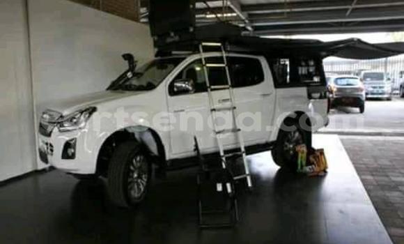 Buy Used Isuzu D-max Cab4 White Car in Mbabane in Manzini Buy Used Isuzu D-max Cab4 White Car in Mbabane in Manzini